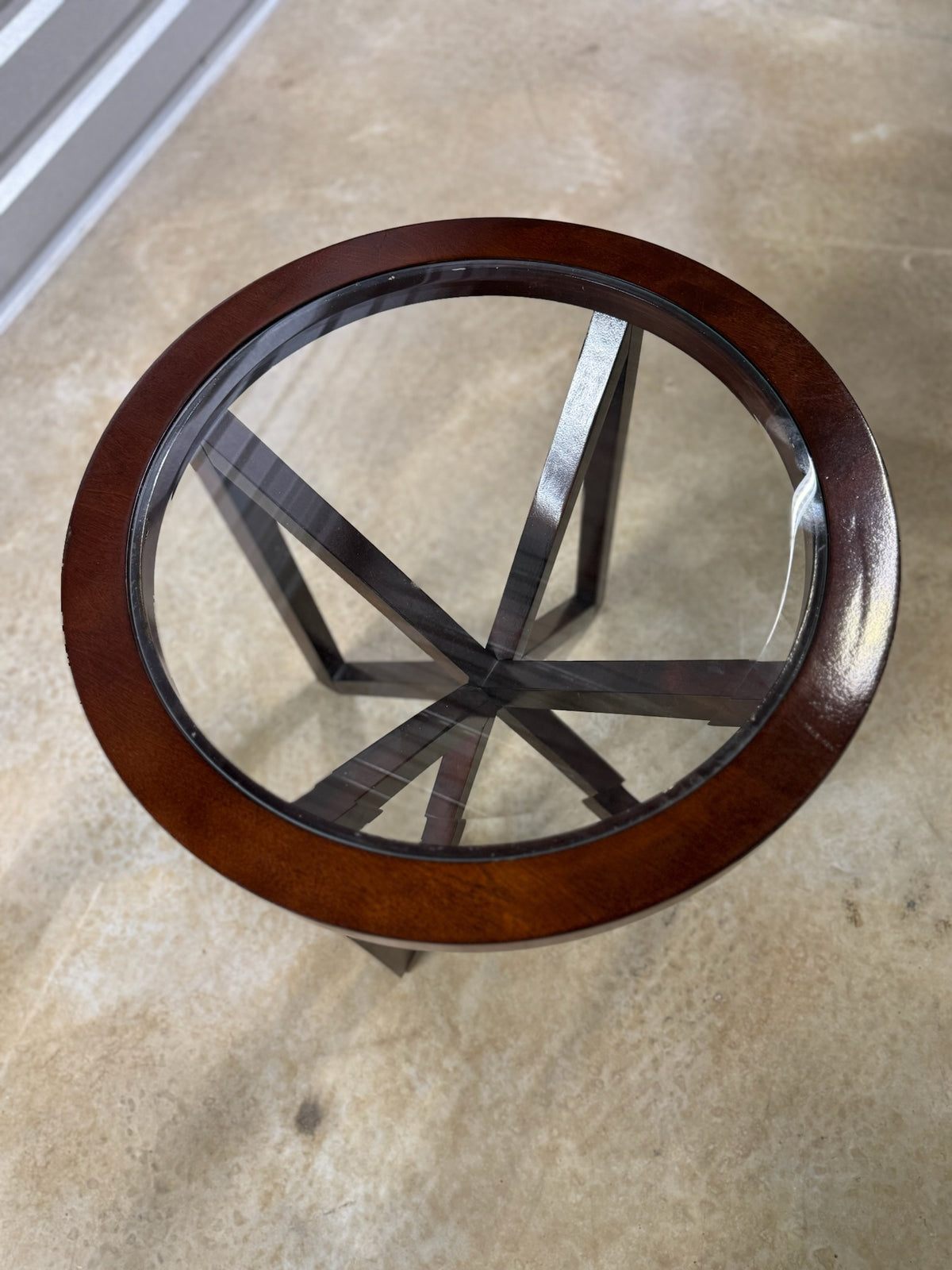 Accent Table
