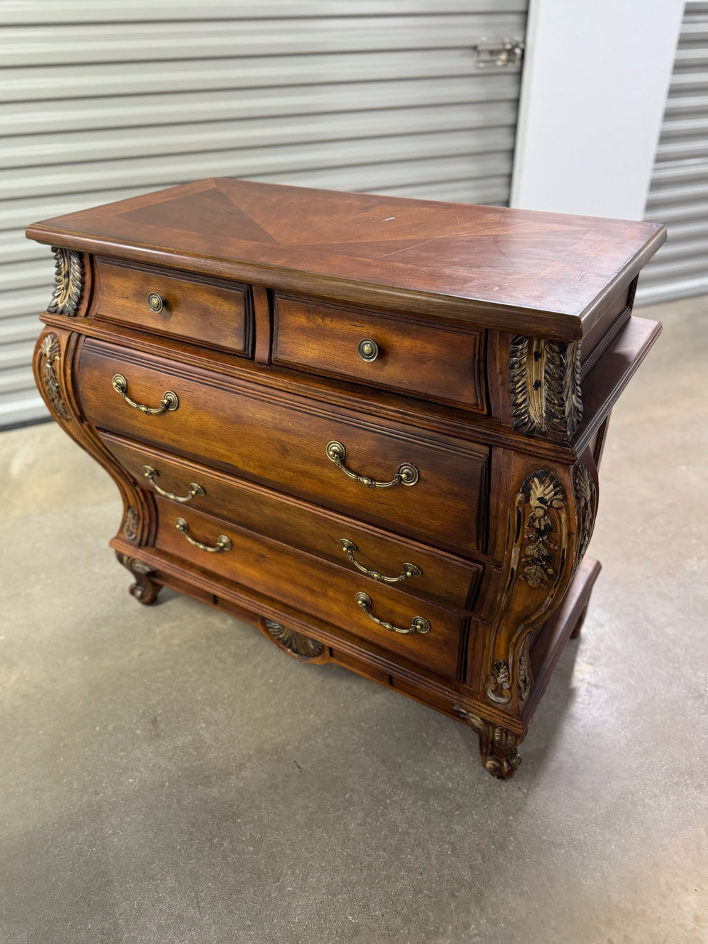 Bombay Chest