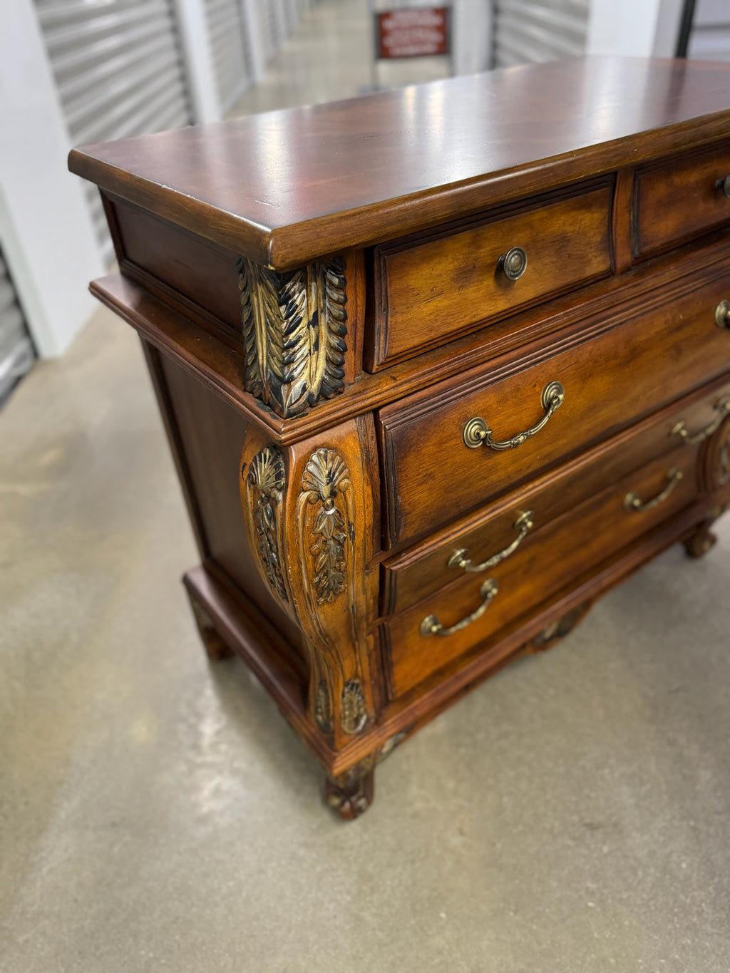 Bombay Chest