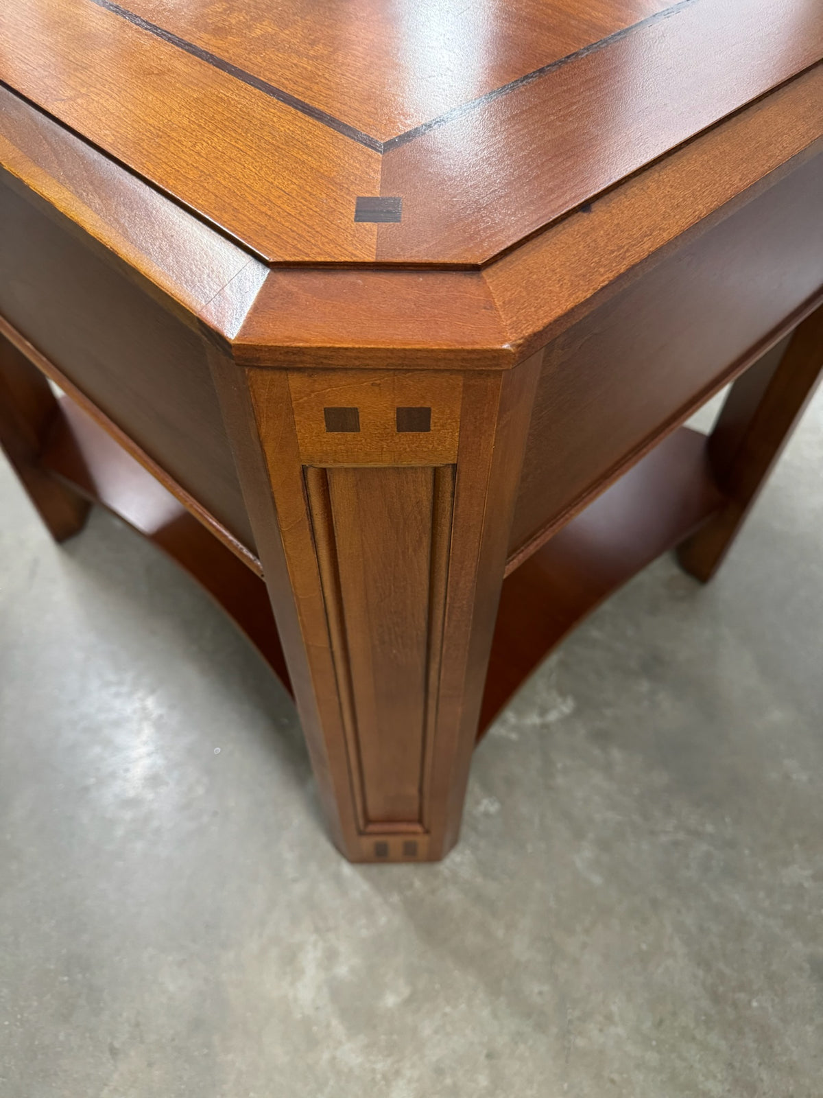 Lamp Table