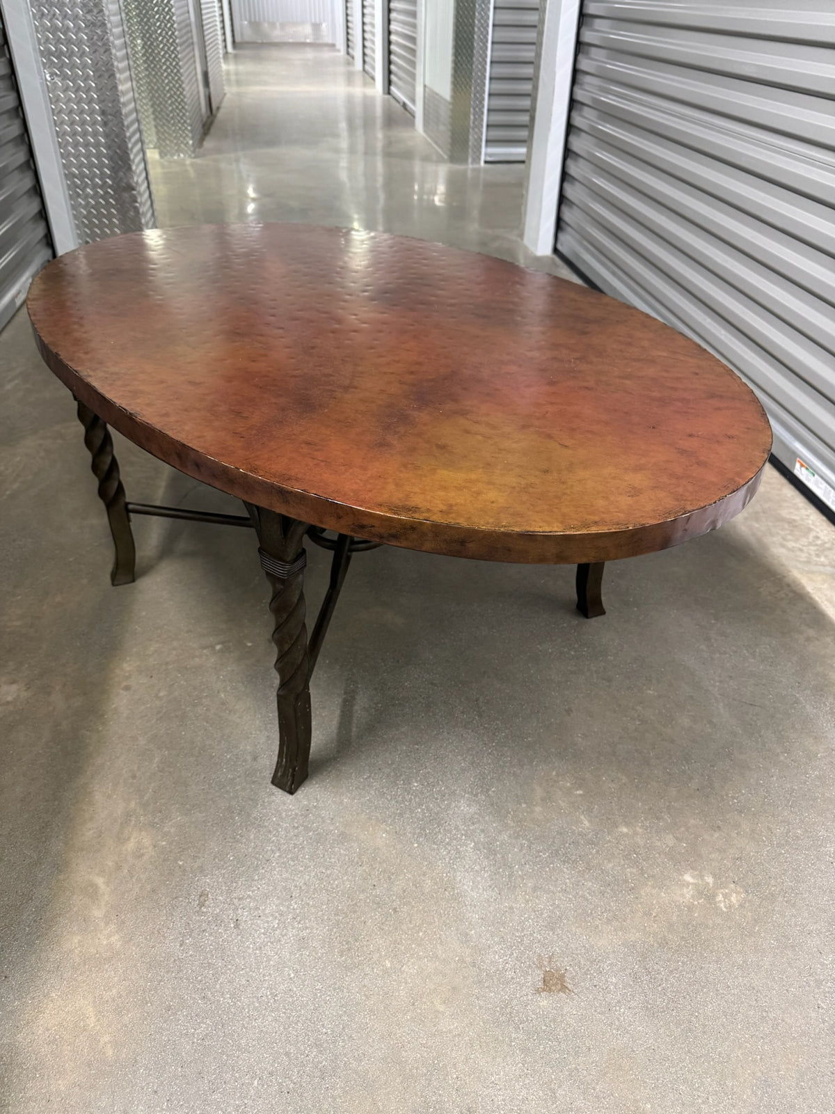 Oval Cocktail Table